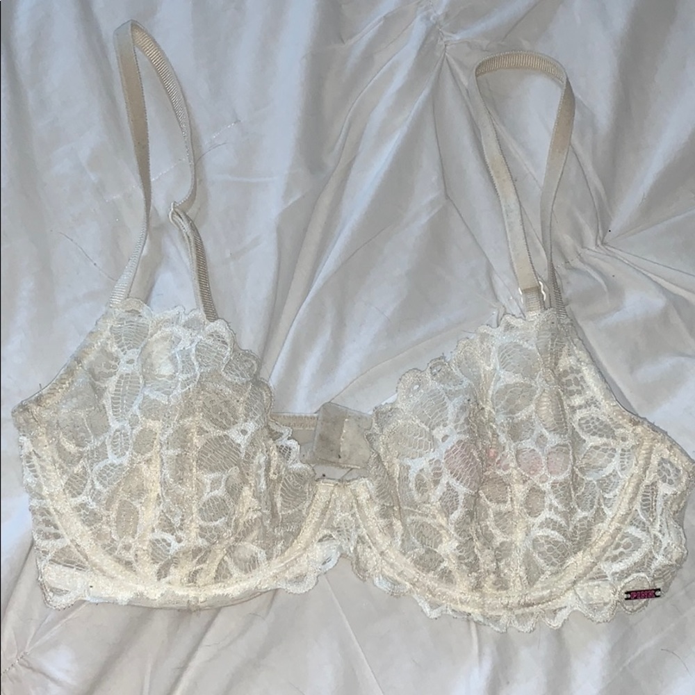 VS Lace bra with underwire